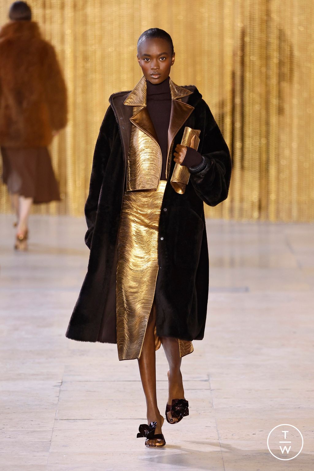 Fashion Week Paris Fall/Winter 2026 look 10 from the Akris collection womenswear