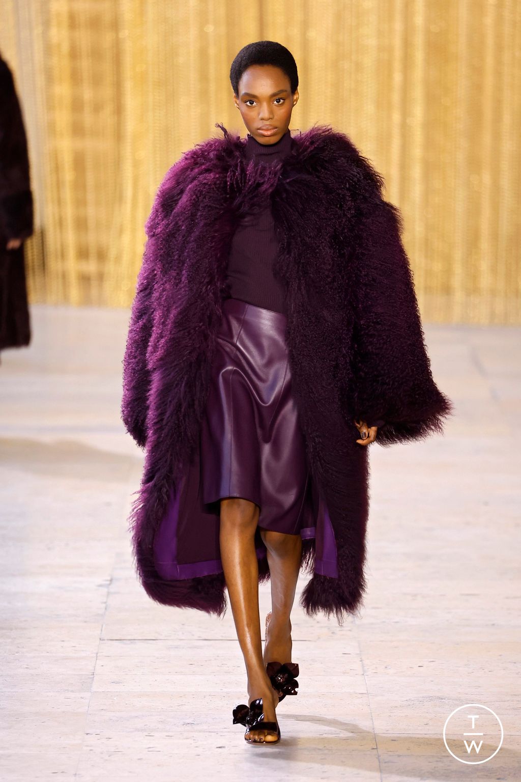 Fashion Week Paris Fall/Winter 2026 look 16 from the Akris collection womenswear