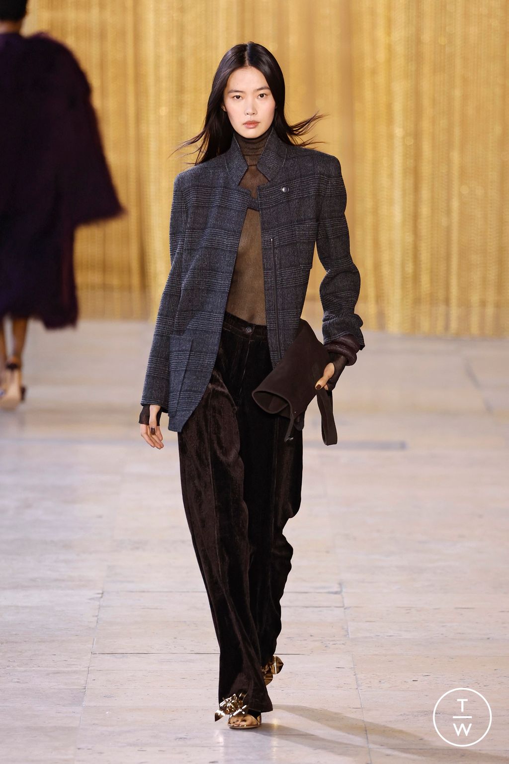 Fashion Week Paris Fall/Winter 2026 look 18 de la collection Akris womenswear