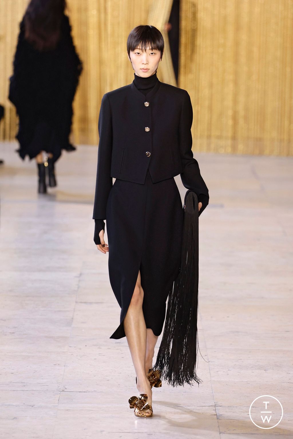 Fashion Week Paris Fall/Winter 2026 look 24 from the Akris collection womenswear