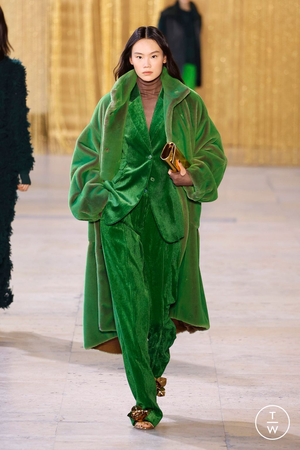 Fashion Week Paris Fall/Winter 2026 look 33 from the Akris collection womenswear