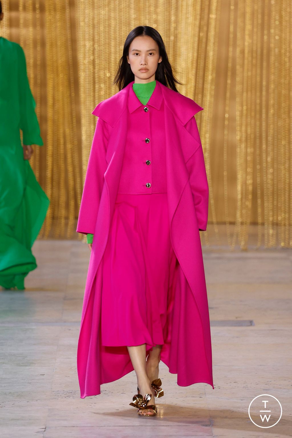 Fashion Week Paris Fall/Winter 2026 look 39 from the Akris collection womenswear