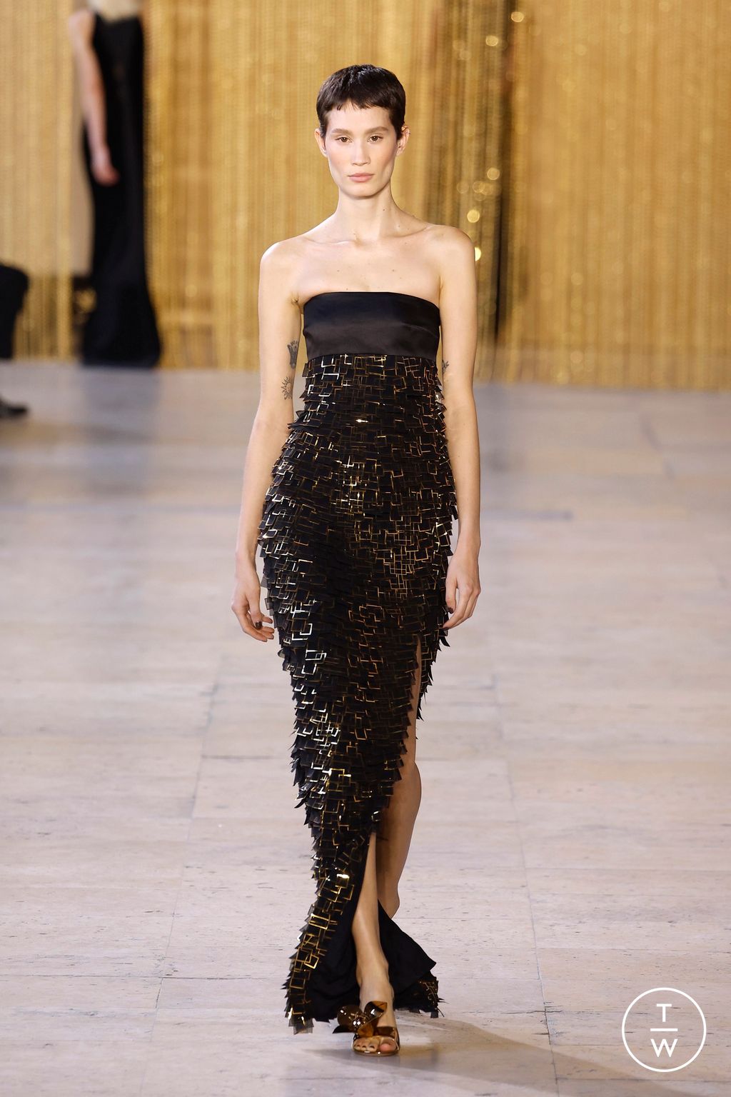 Fashion Week Paris Fall/Winter 2026 look 46 from the Akris collection womenswear
