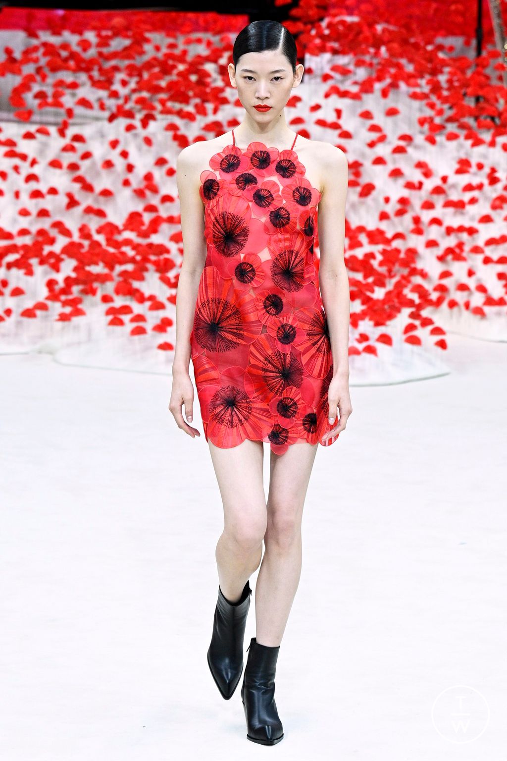 Fashion Week Paris Spring/Summer 2024 look 1 de la collection Akris womenswear