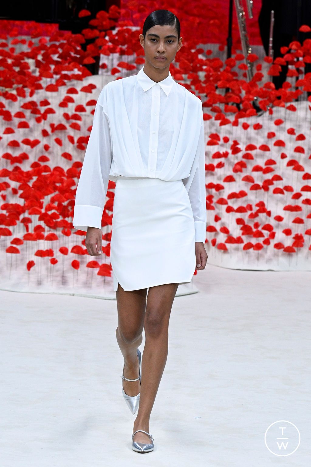 Fashion Week Paris Spring/Summer 2024 look 12 from the Akris collection womenswear