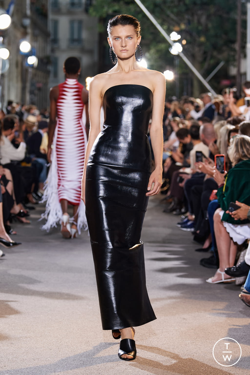 Fashion Week Paris Spring/Summer 2022 look 25 from the Alaïa collection womenswear