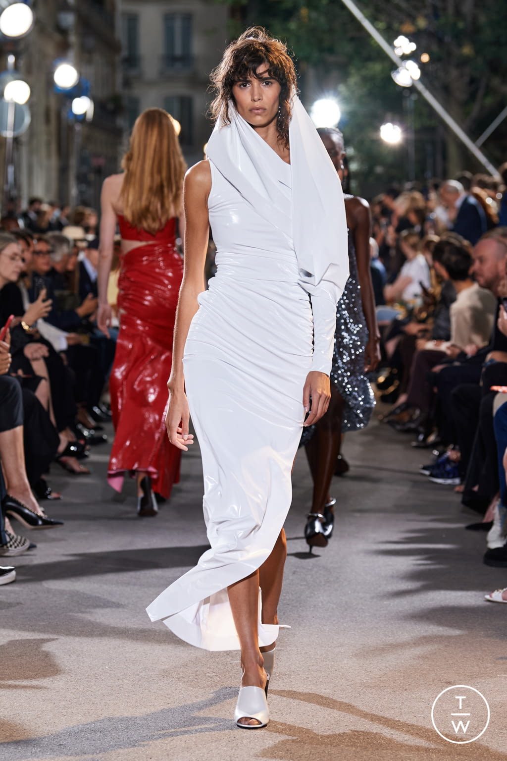 Fashion Week Paris Spring/Summer 2022 look 39 from the Alaïa collection womenswear