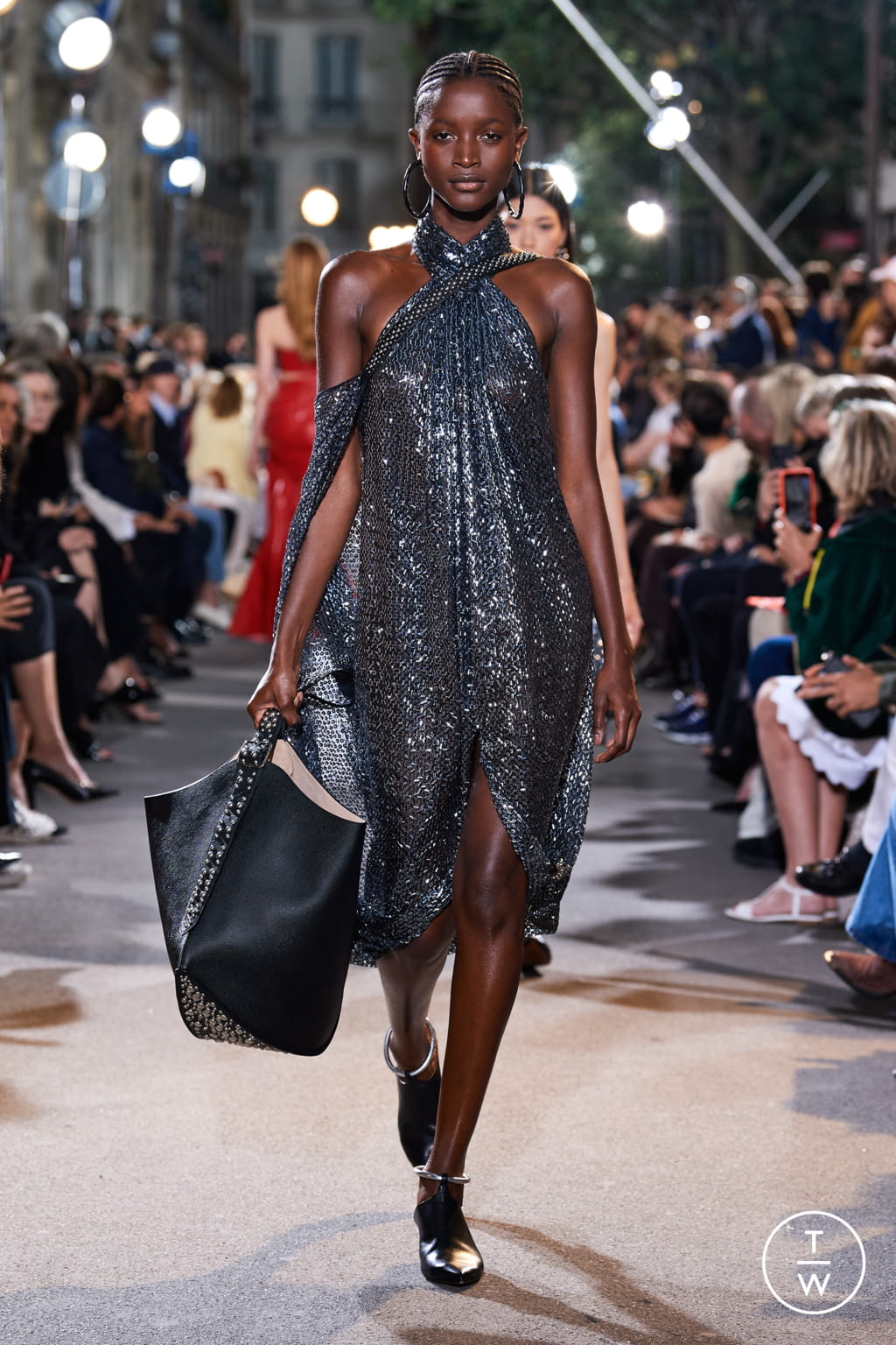Fashion Week Paris Spring/Summer 2022 look 40 from the Alaïa collection womenswear