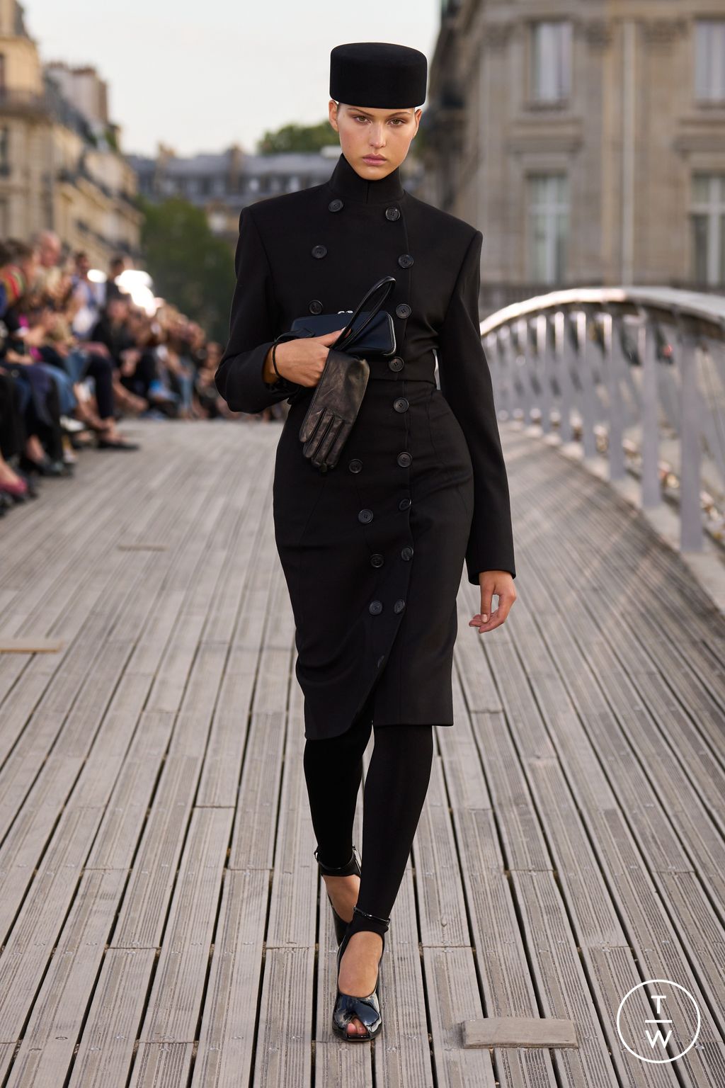 Fashion Week Paris Spring/Summer 2024 look 3 from the Alaïa collection womenswear