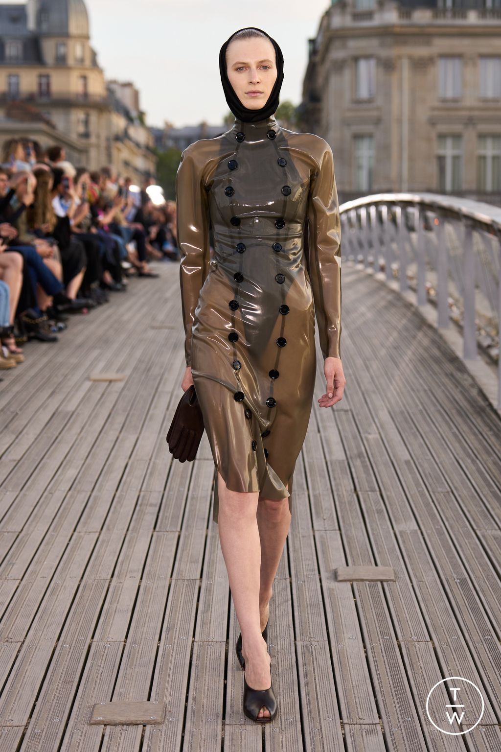Fashion Week Paris Spring/Summer 2024 look 4 from the Alaïa collection womenswear