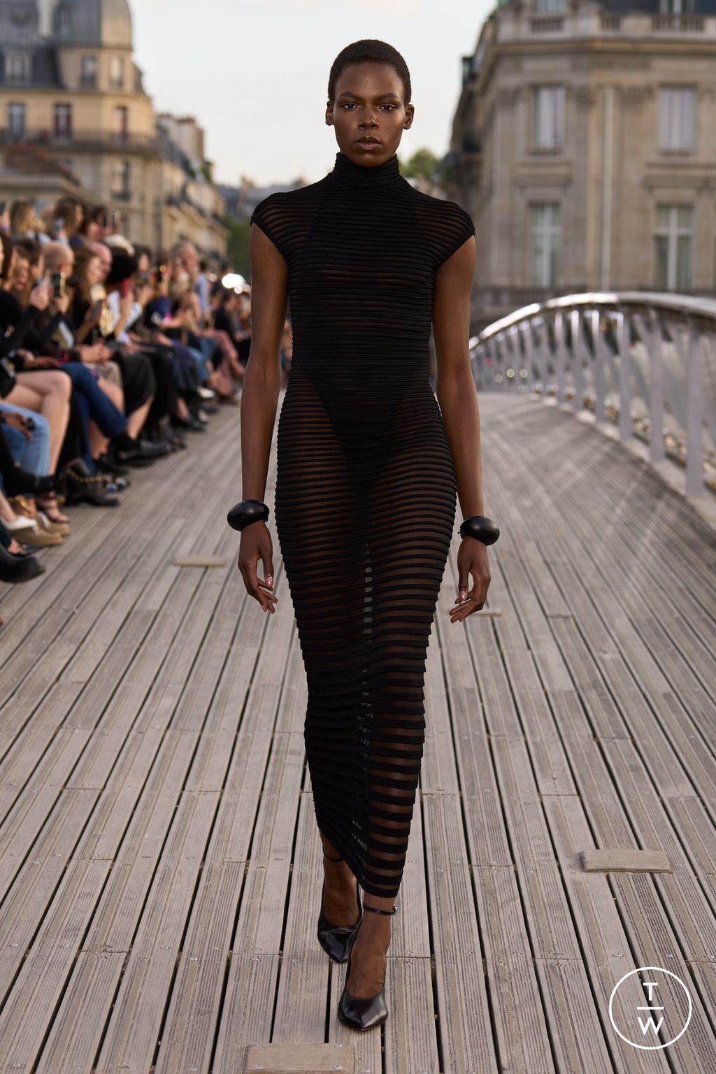 Fashion Week Paris Spring/Summer 2024 look 30 de la collection Alaïa womenswear