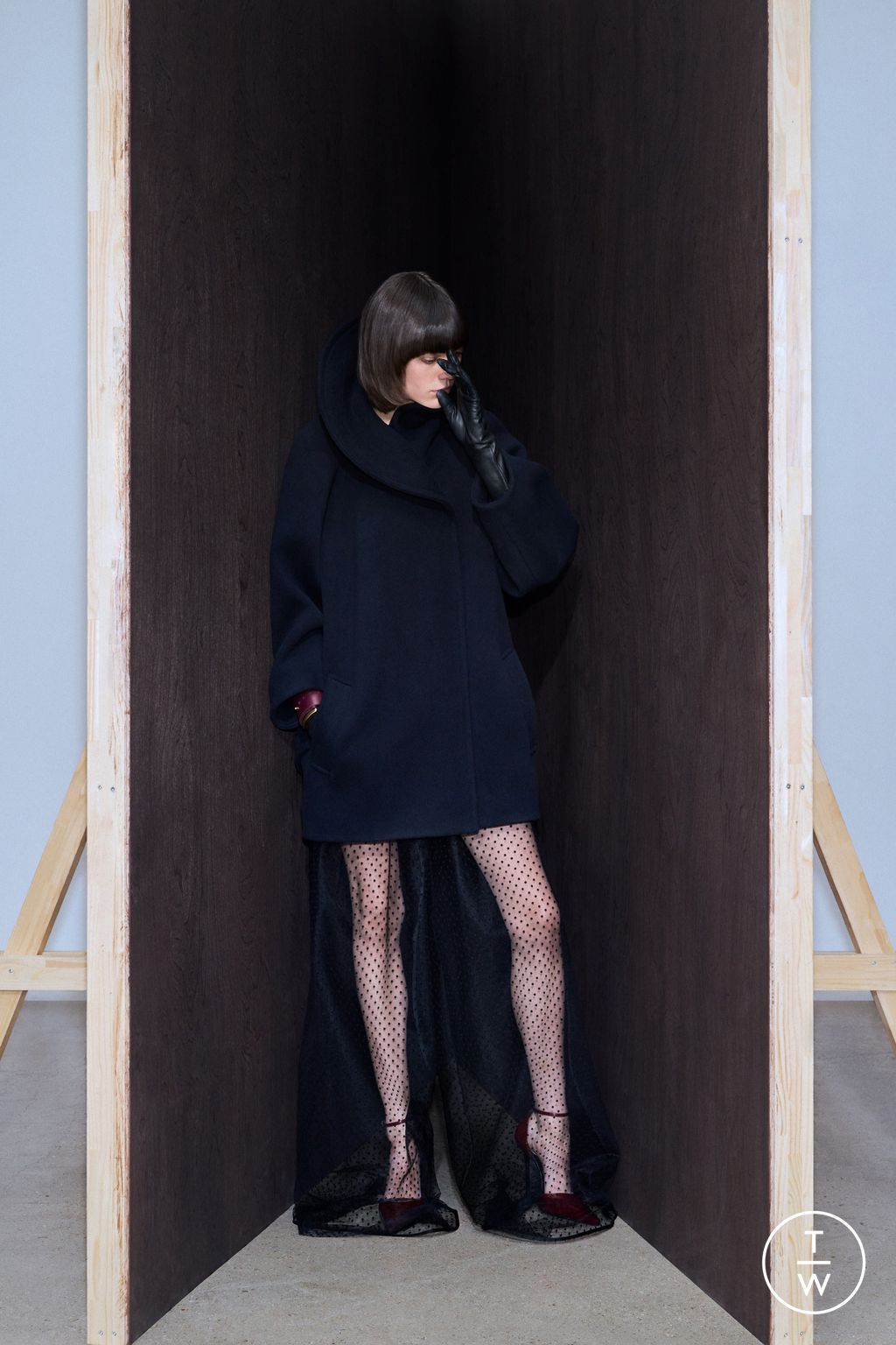 Fashion Week Paris Resort 2026 look 1 de la collection Alaïa womenswear