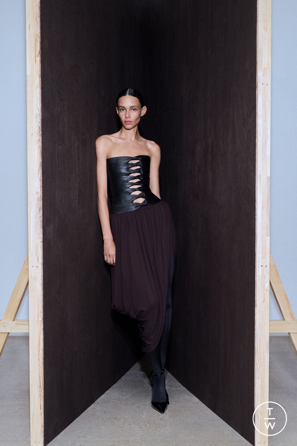 Fashion Week Paris Resort 2026 look 11 from the Alaïa collection womenswear