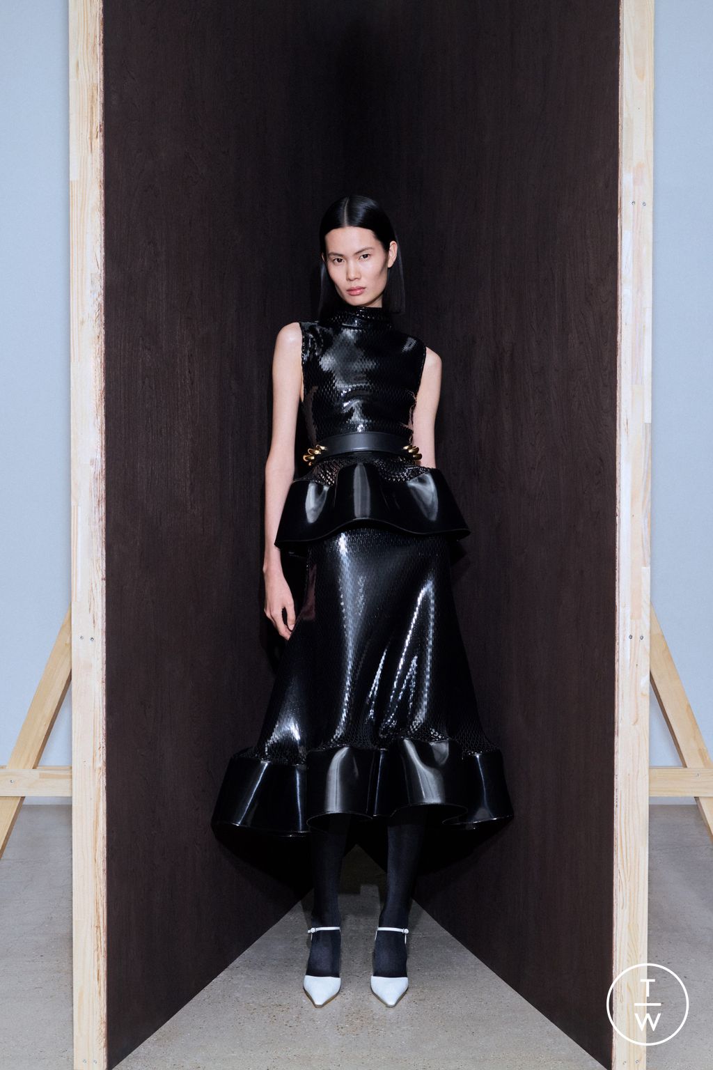 Fashion Week Paris Resort 2026 look 27 from the Alaïa collection womenswear