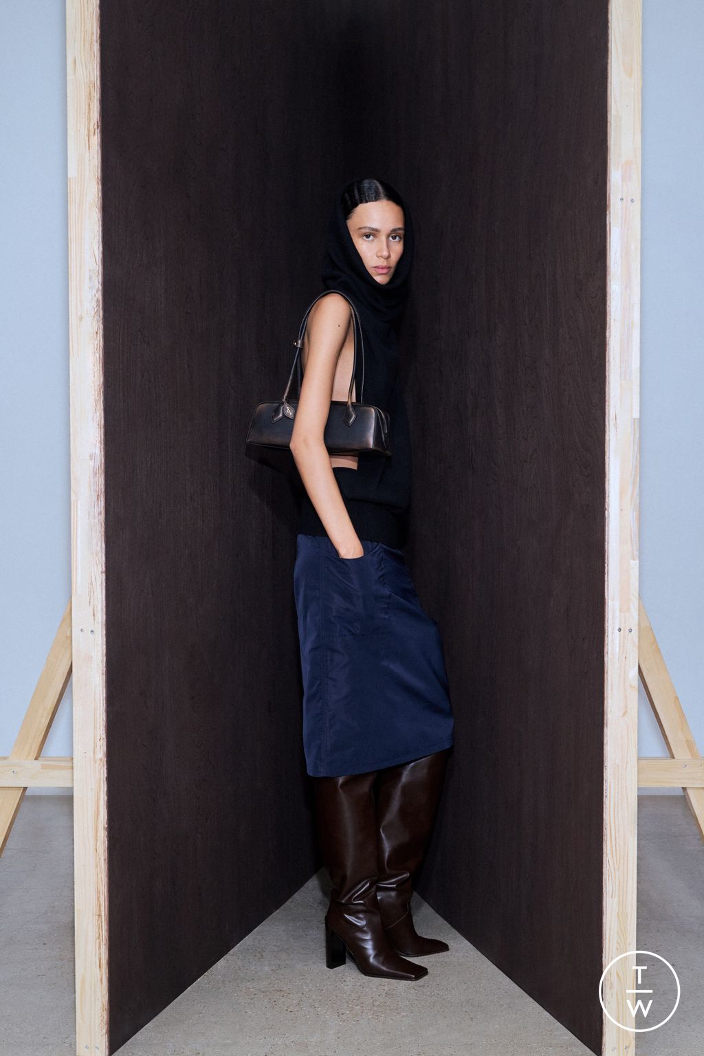 Fashion Week Paris Resort 2026 look 8 from the Alaïa collection womenswear