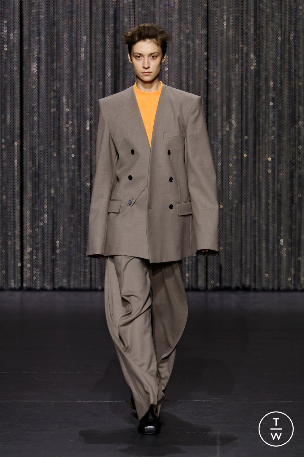 Fashion Week Paris Fall/Winter 2025 look 14 from the Alainpaul collection womenswear
