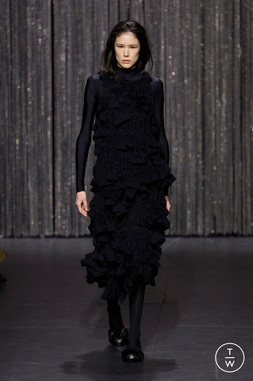 Fashion Week Paris Fall/Winter 2025 look 36 from the Alainpaul collection womenswear