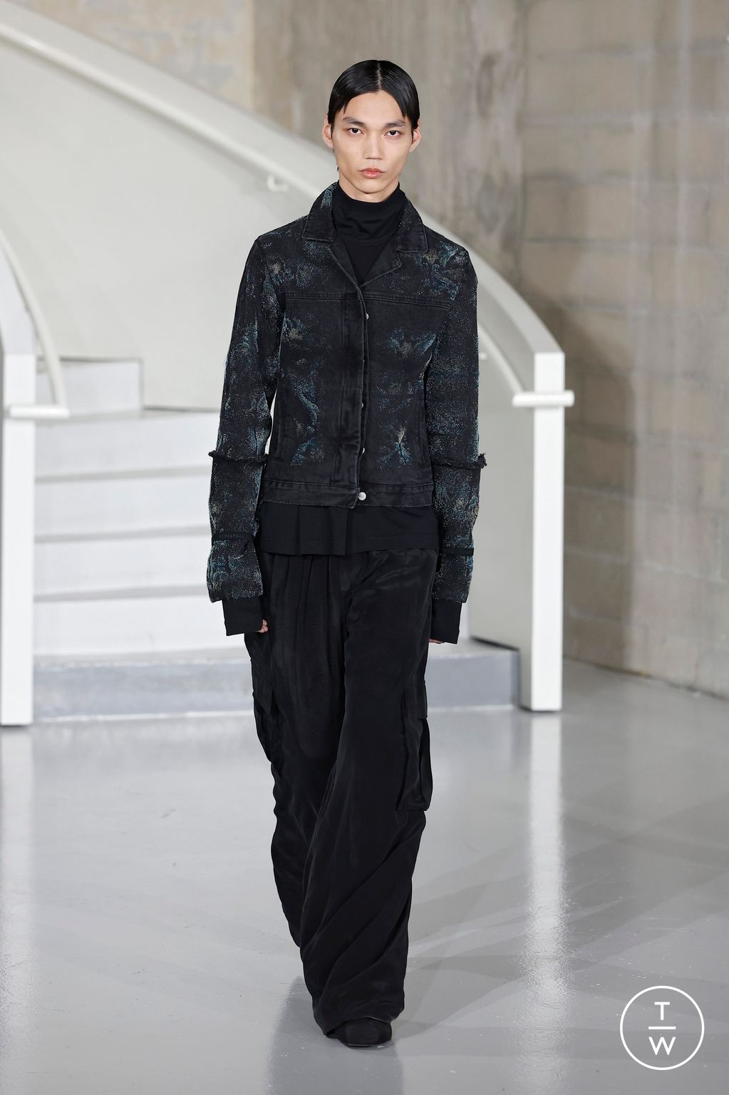 Fashion Week Paris Fall/Winter 2026 look 40 from the Alainpaul collection womenswear