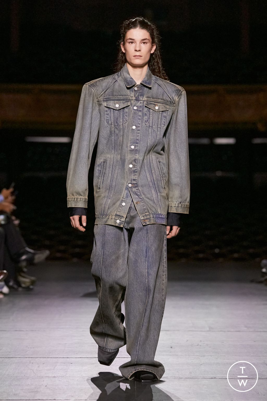 Fashion Week Paris Spring/Summer 2024 look 29 from the Alainpaul collection womenswear