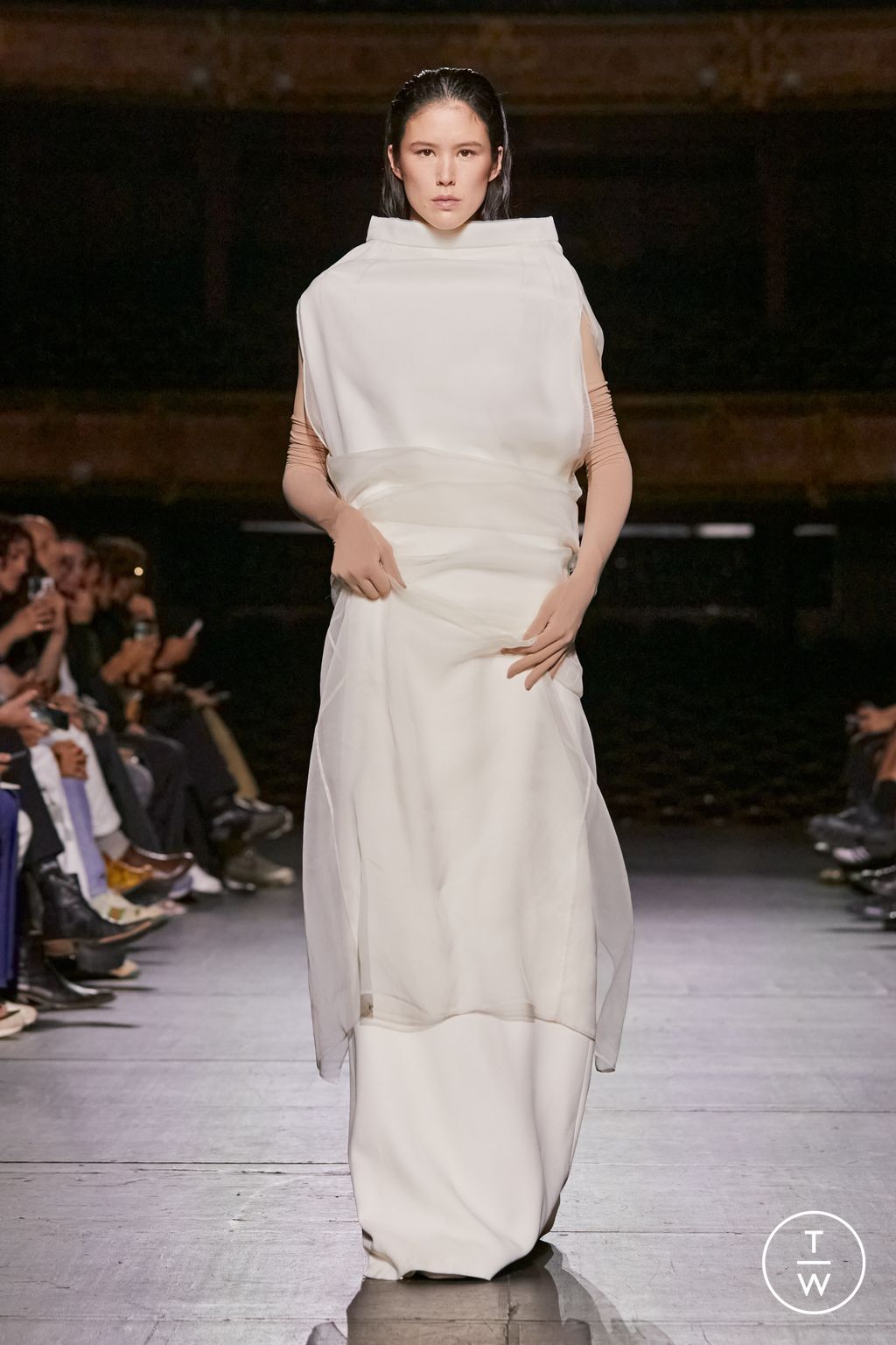 Fashion Week Paris Spring/Summer 2024 look 38 from the Alainpaul collection womenswear