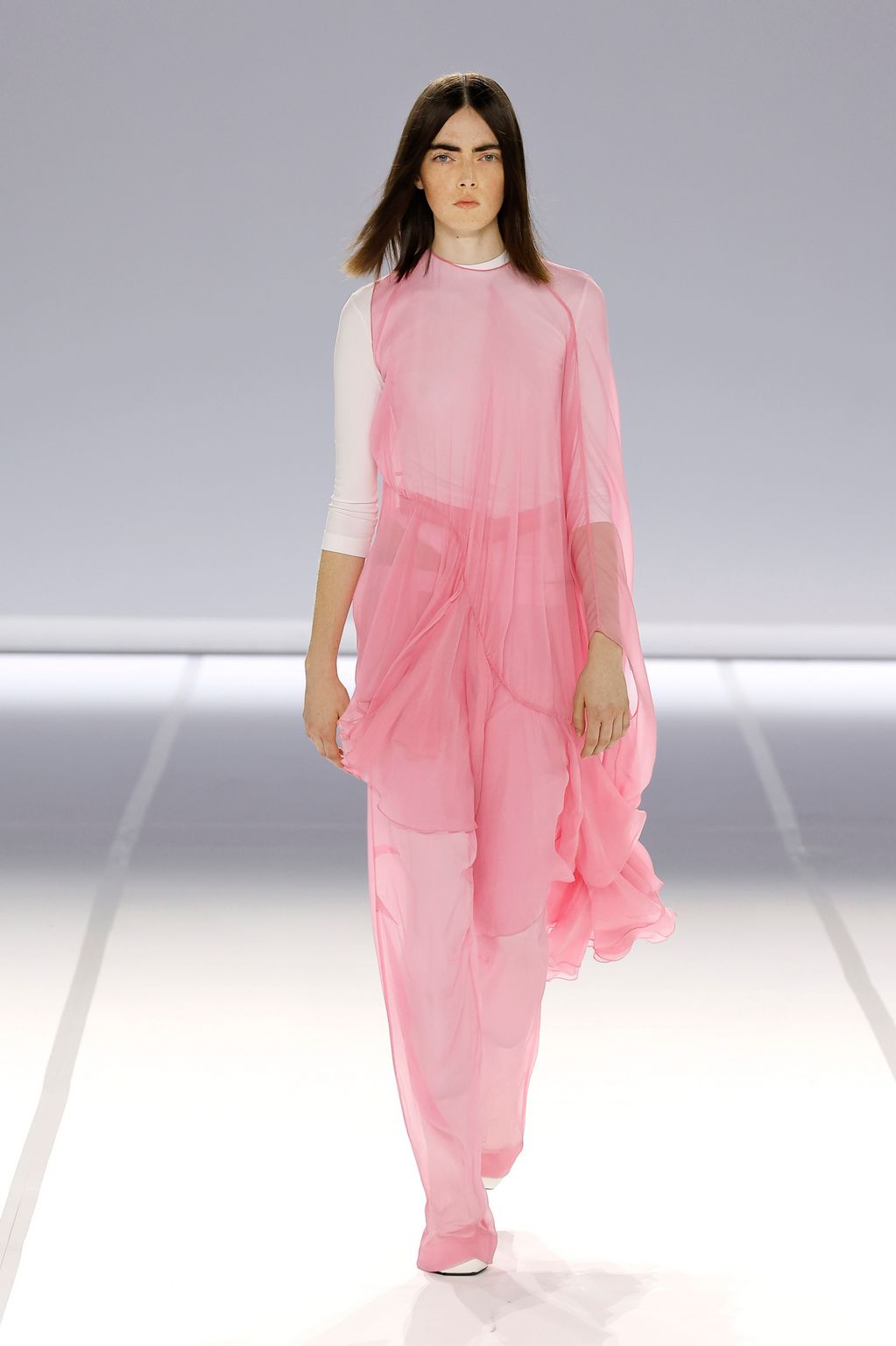 Fashion Week Paris Spring-Summer 2025 look 19 de la collection Alainpaul womenswear