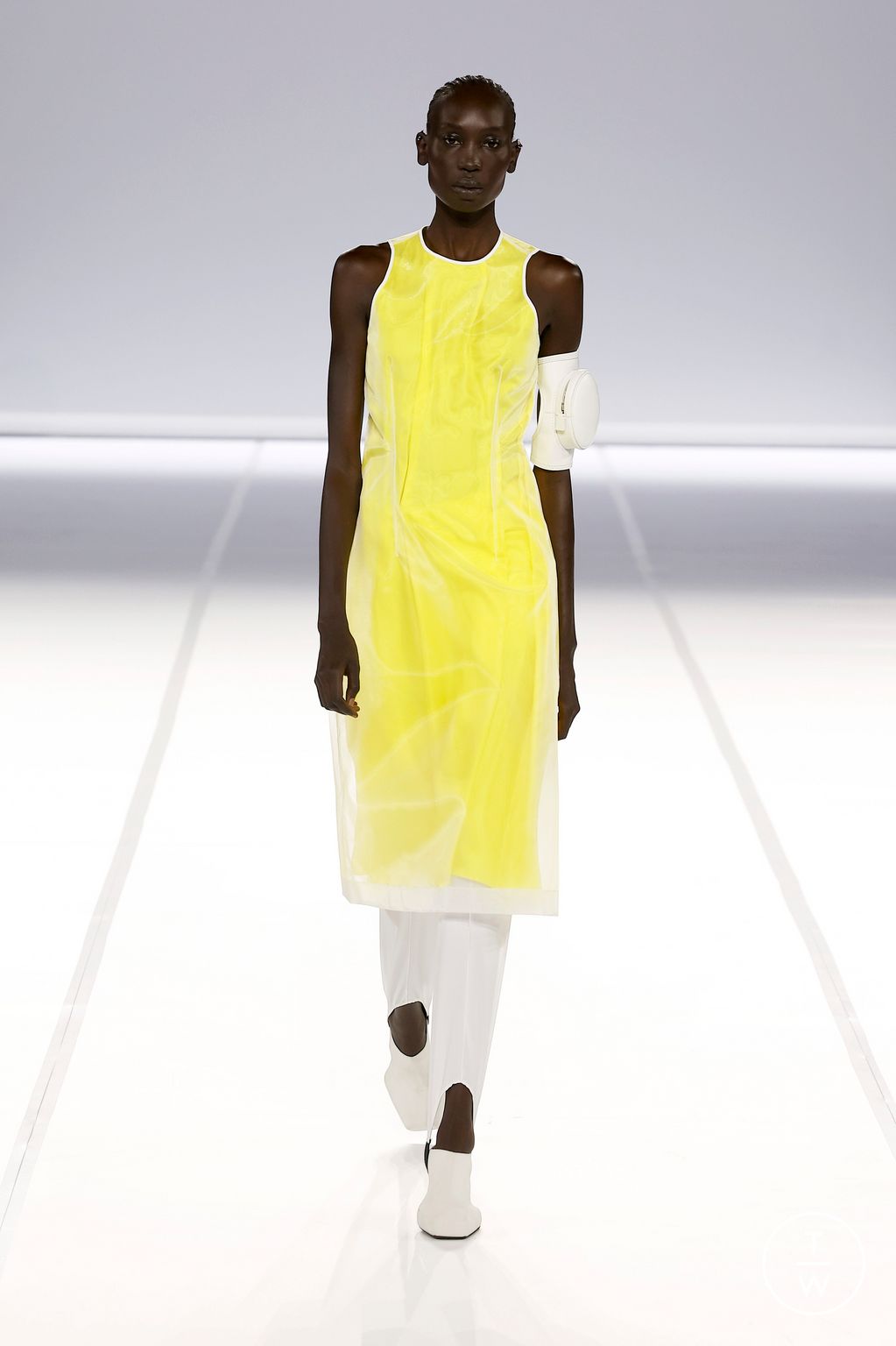 Fashion Week Paris Spring-Summer 2025 look 27 from the Alainpaul collection womenswear
