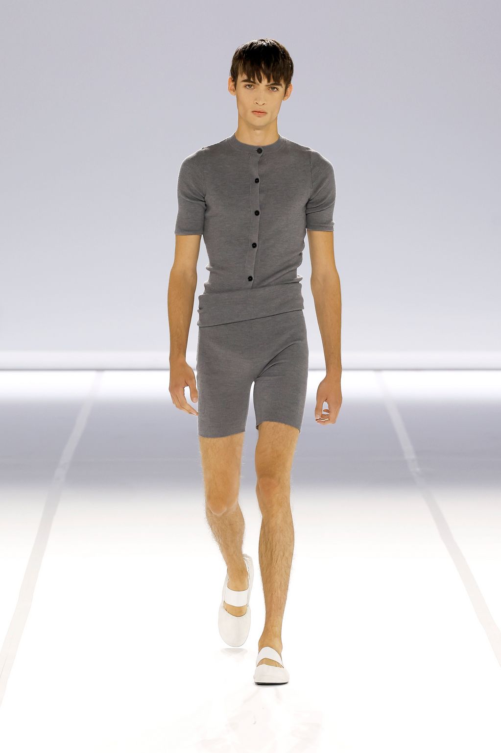 Fashion Week Paris Spring/Summer 2025 look 36 from the Alainpaul collection womenswear