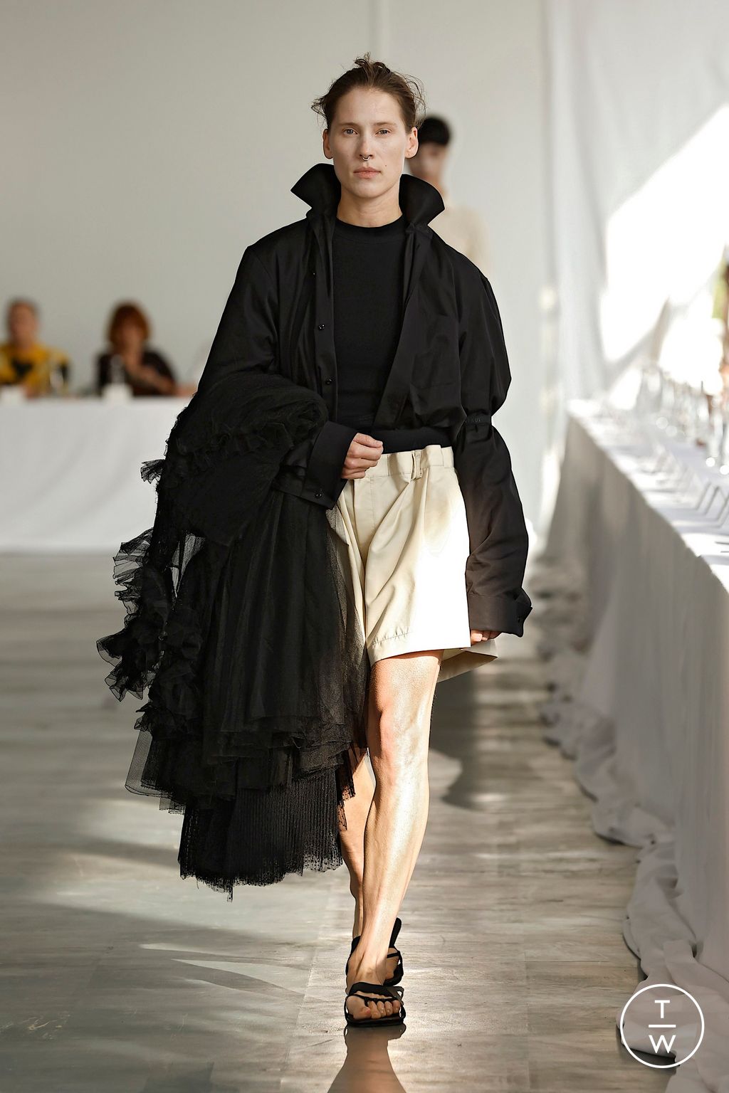 Fashion Week Paris Spring/Summer 2026 look 16 from the Alainpaul collection womenswear