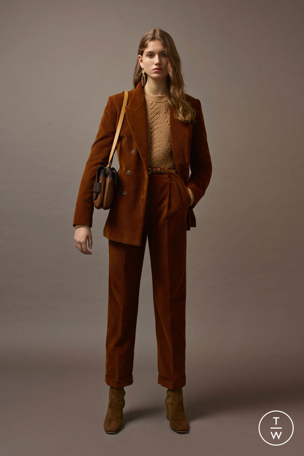 Fashion Week Milan Pre-Fall 2019 look 7 de la collection Alberta Ferretti womenswear