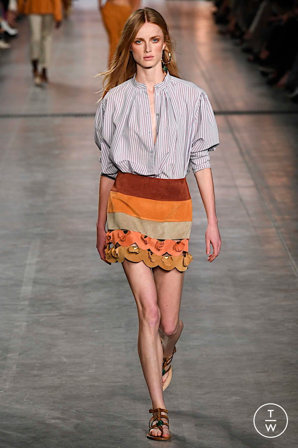 Fashion Week Milan Spring/Summer 2020 look 6 from the Alberta Ferretti collection 女装