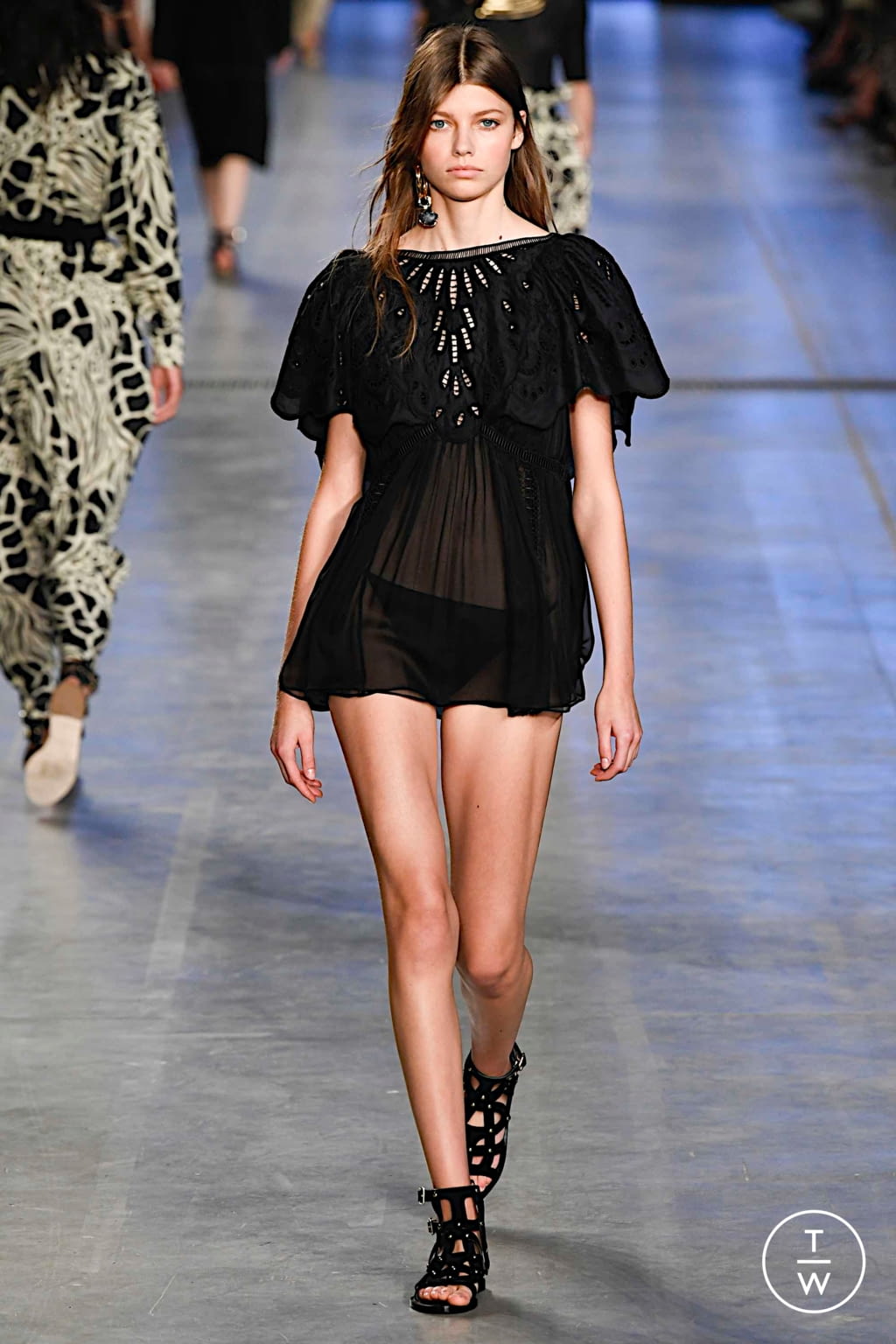 Fashion Week Milan Spring/Summer 2020 look 40 from the Alberta Ferretti collection womenswear
