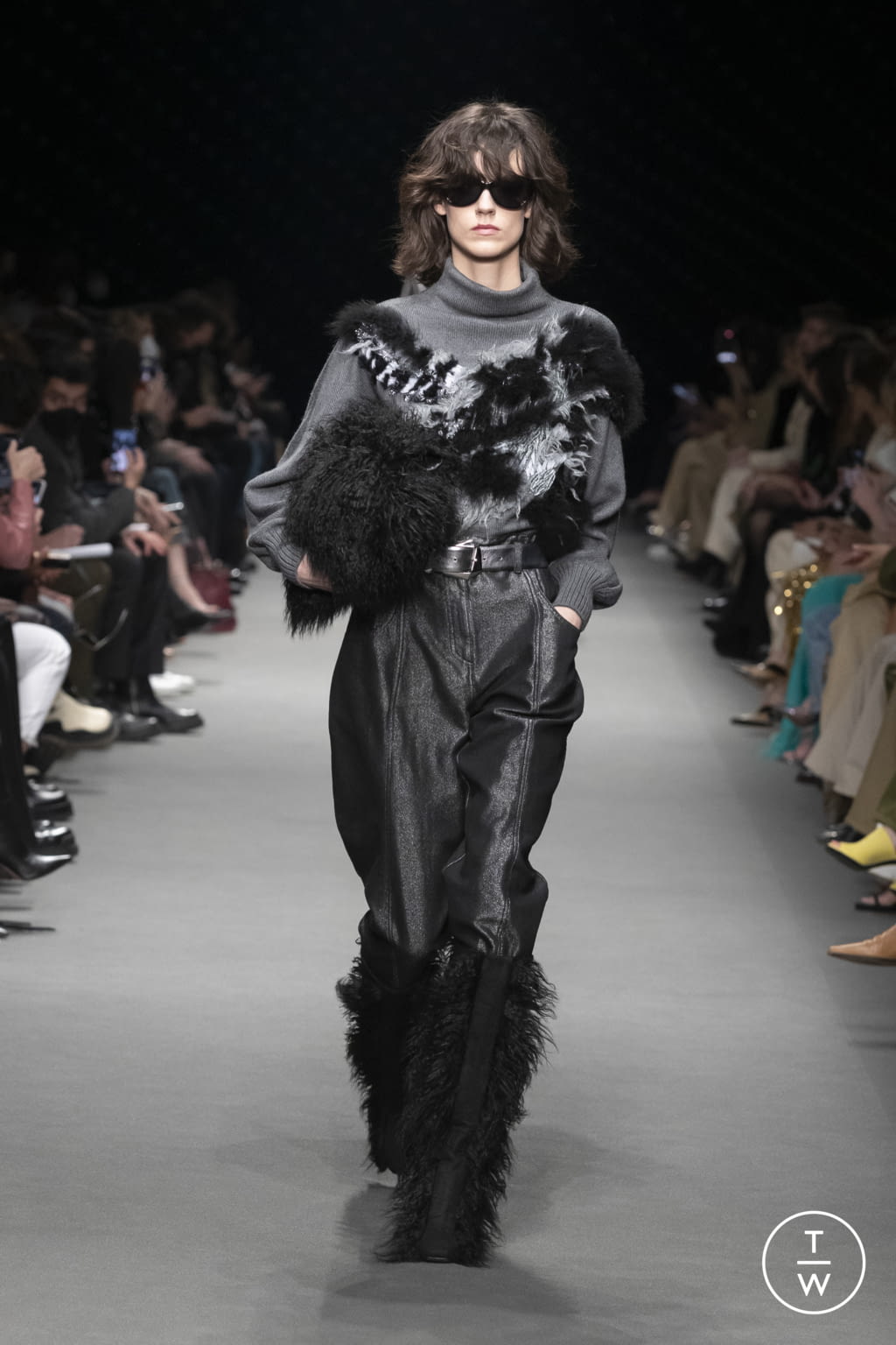Fashion Week Milan Fall/Winter 2022 look 8 de la collection Alberta Ferretti womenswear