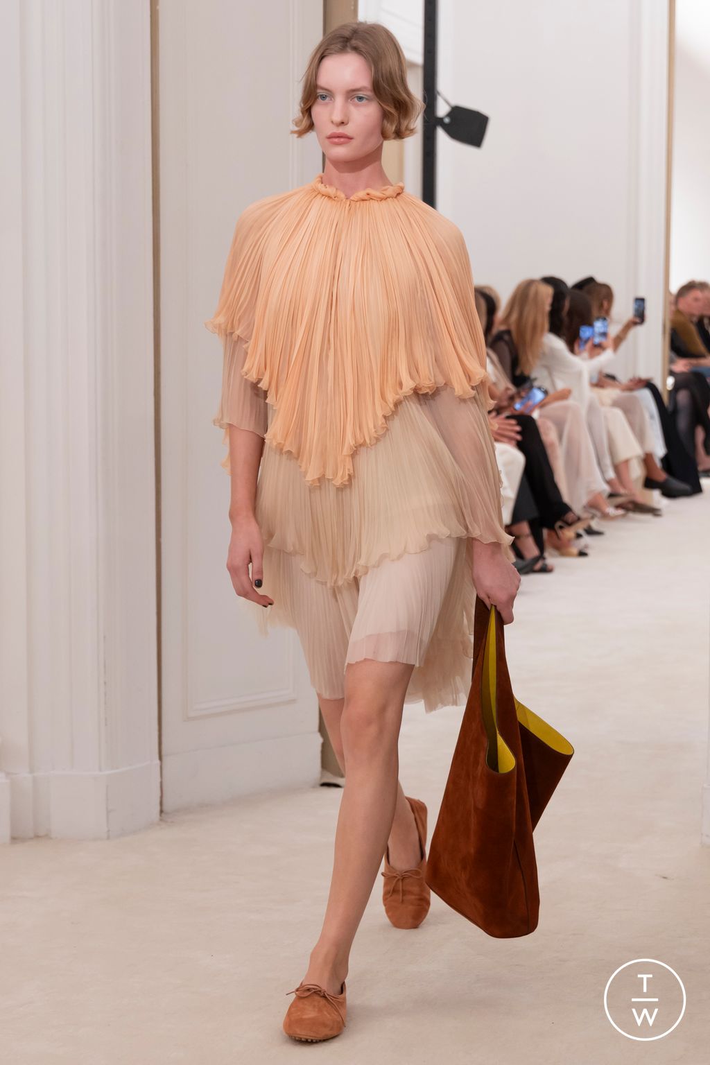 Fashion Week Milan Spring/Summer 2026 look 26 from the Alberta Ferretti collection womenswear