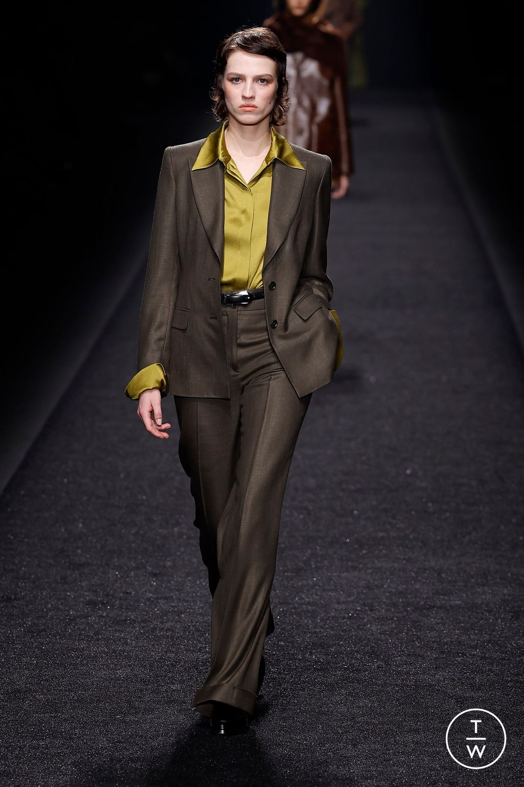Fashion Week Milan Fall/Winter 2024 look 22 from the Alberta Ferretti collection womenswear