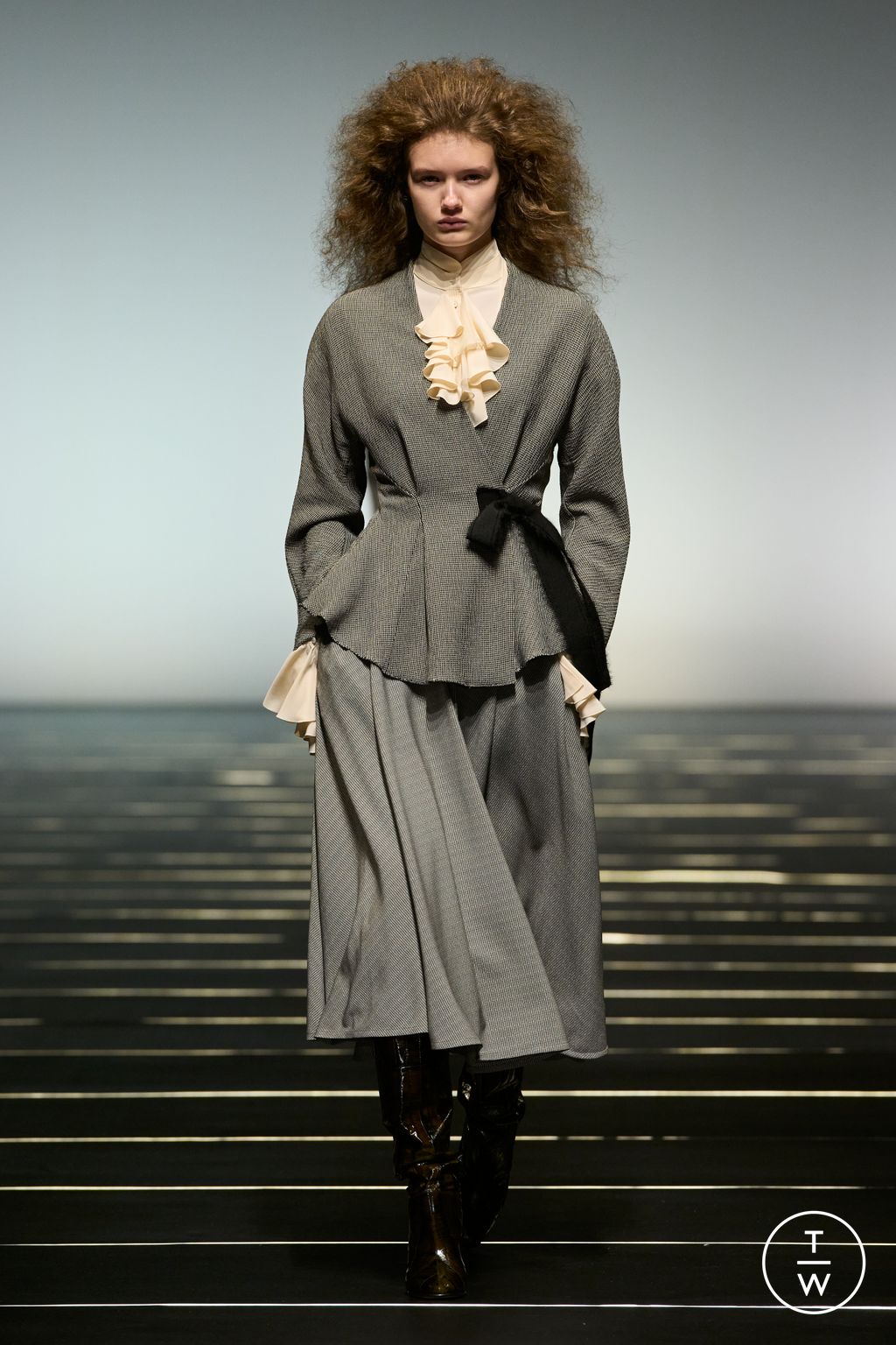 Fashion Week Milan Fall/Winter 2026 look 2 from the Alberta Ferretti collection womenswear