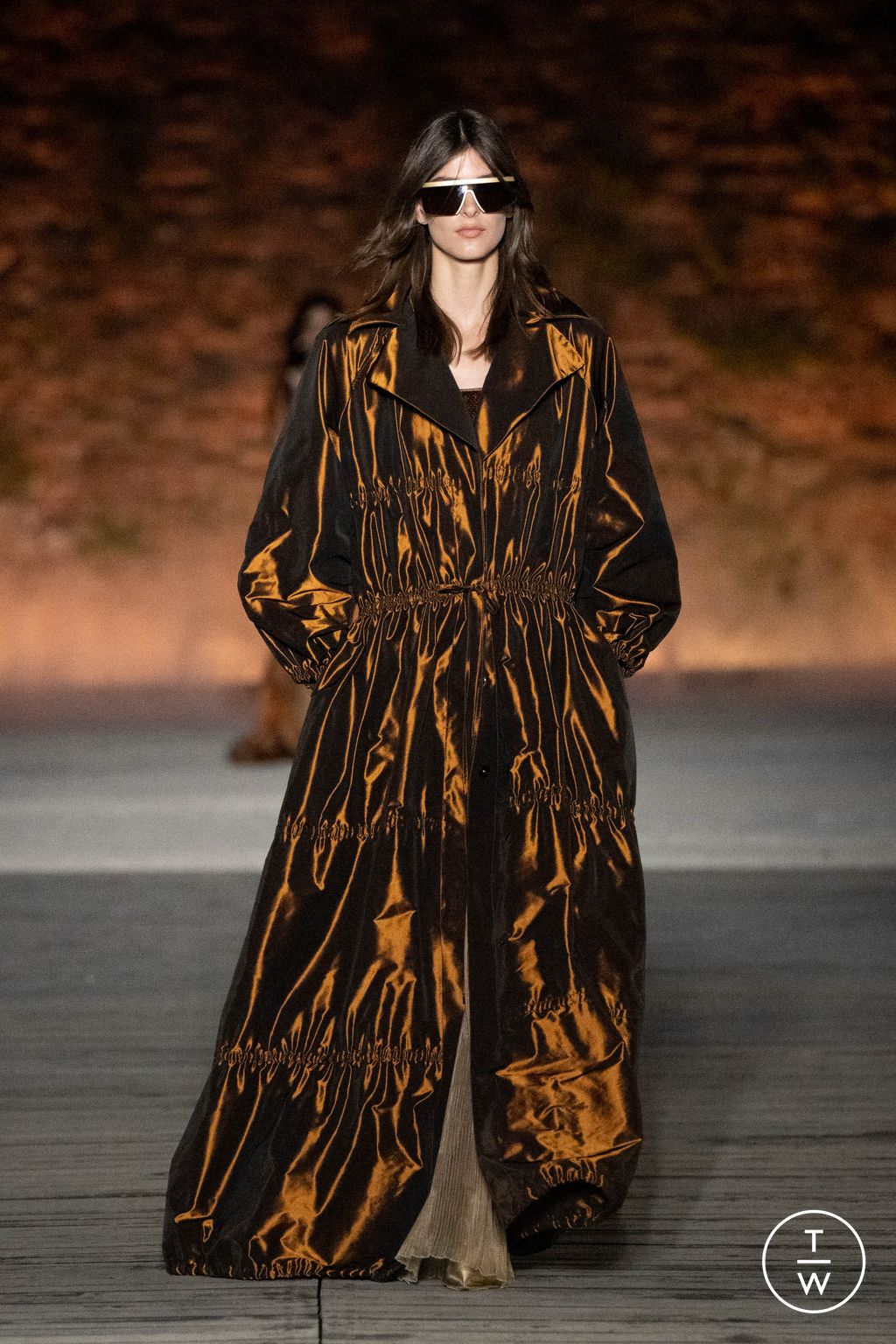 Fashion Week Milan Resort 2024 look 23 de la collection Alberta Ferretti womenswear