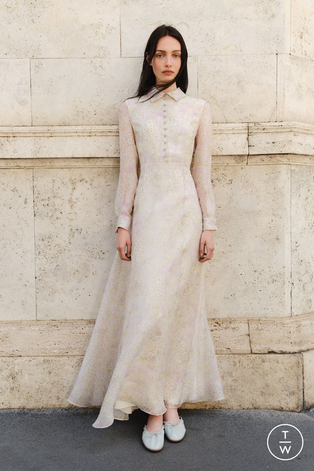 Fashion Week Milan Resort 2026 look 21 from the Alberta Ferretti collection womenswear