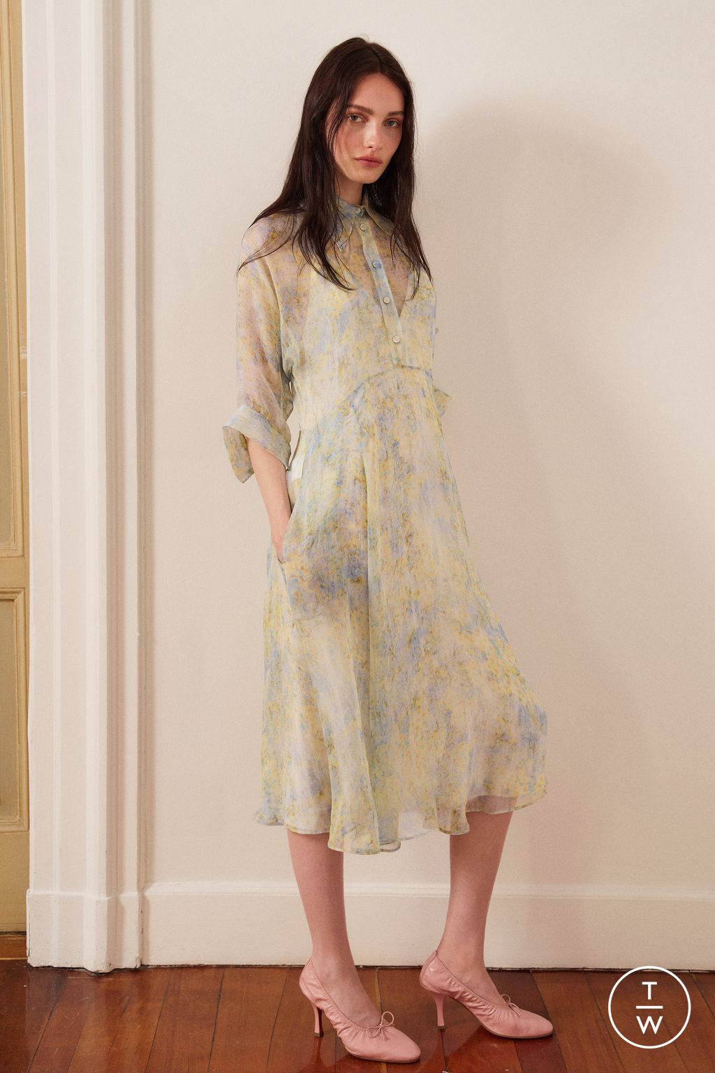 Fashion Week Milan Resort 2026 look 22 from the Alberta Ferretti collection womenswear