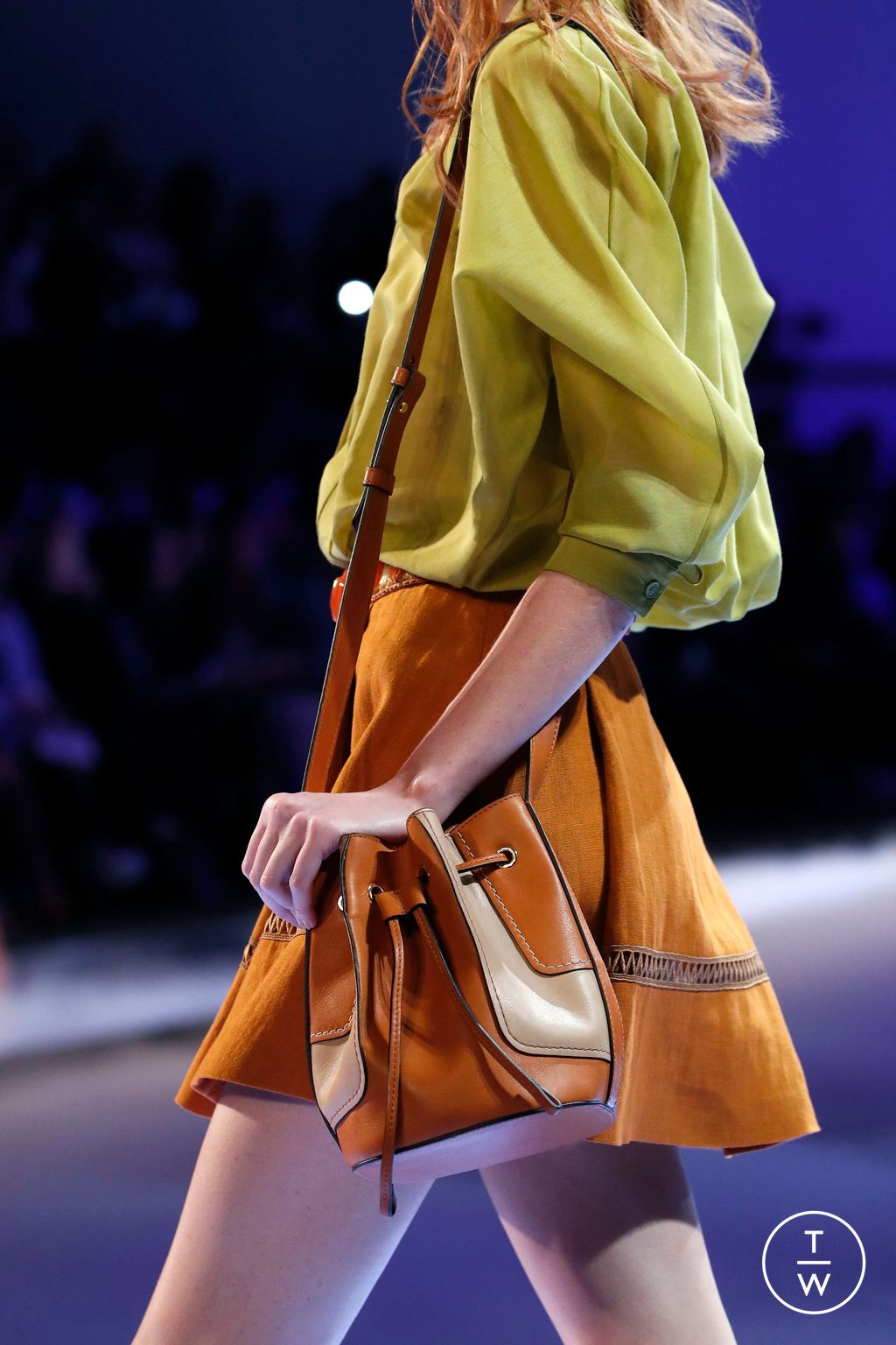 Fashion Week Milan Spring/Summer 2023 look 7 de la collection Alberta Ferretti womenswear accessories