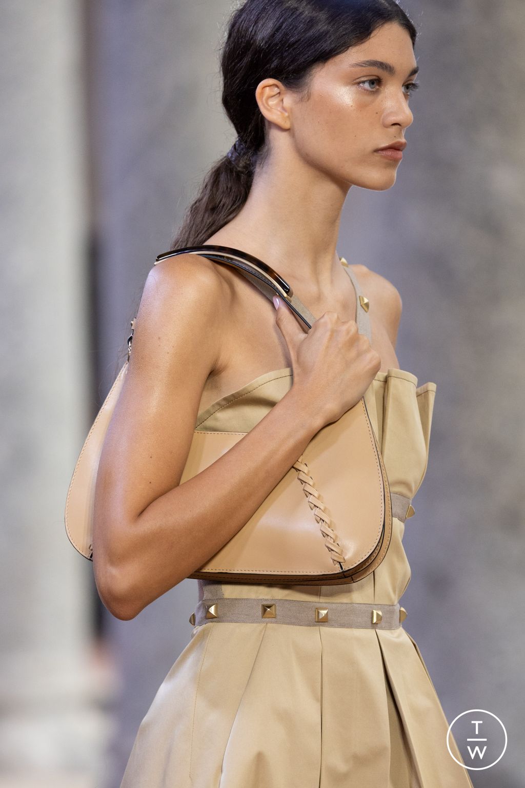 Fashion Week Milan Spring/Summer 2024 look 9 from the Alberta Ferretti collection womenswear accessories