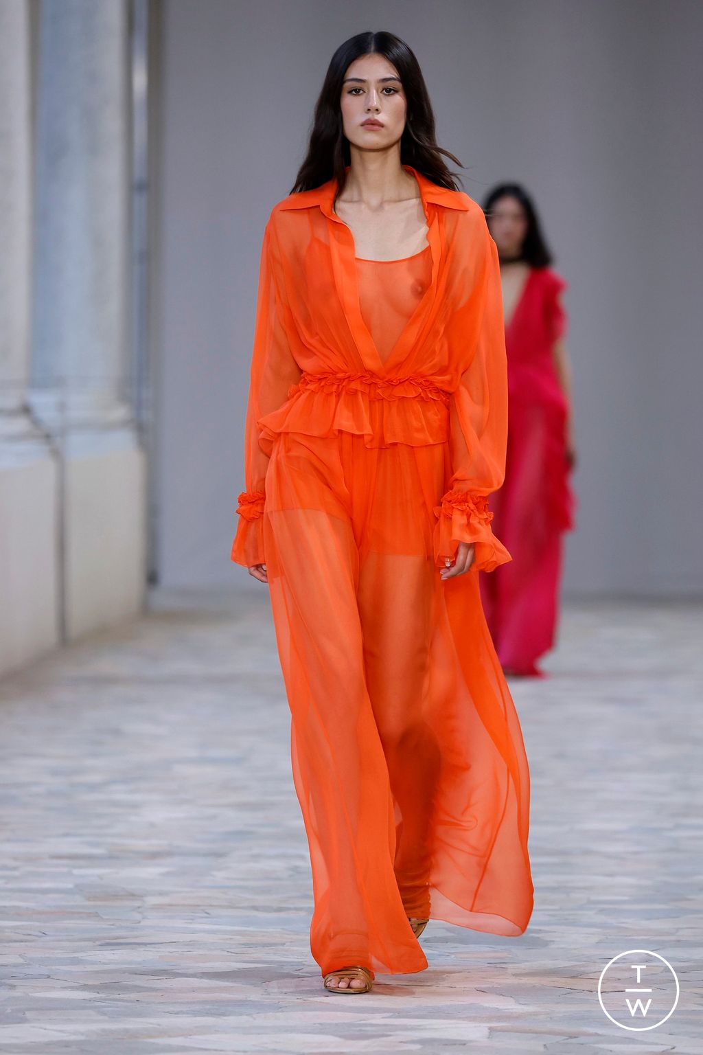 Fashion Week Milan Spring/Summer 2025 look 26 from the Alberta Ferretti collection womenswear
