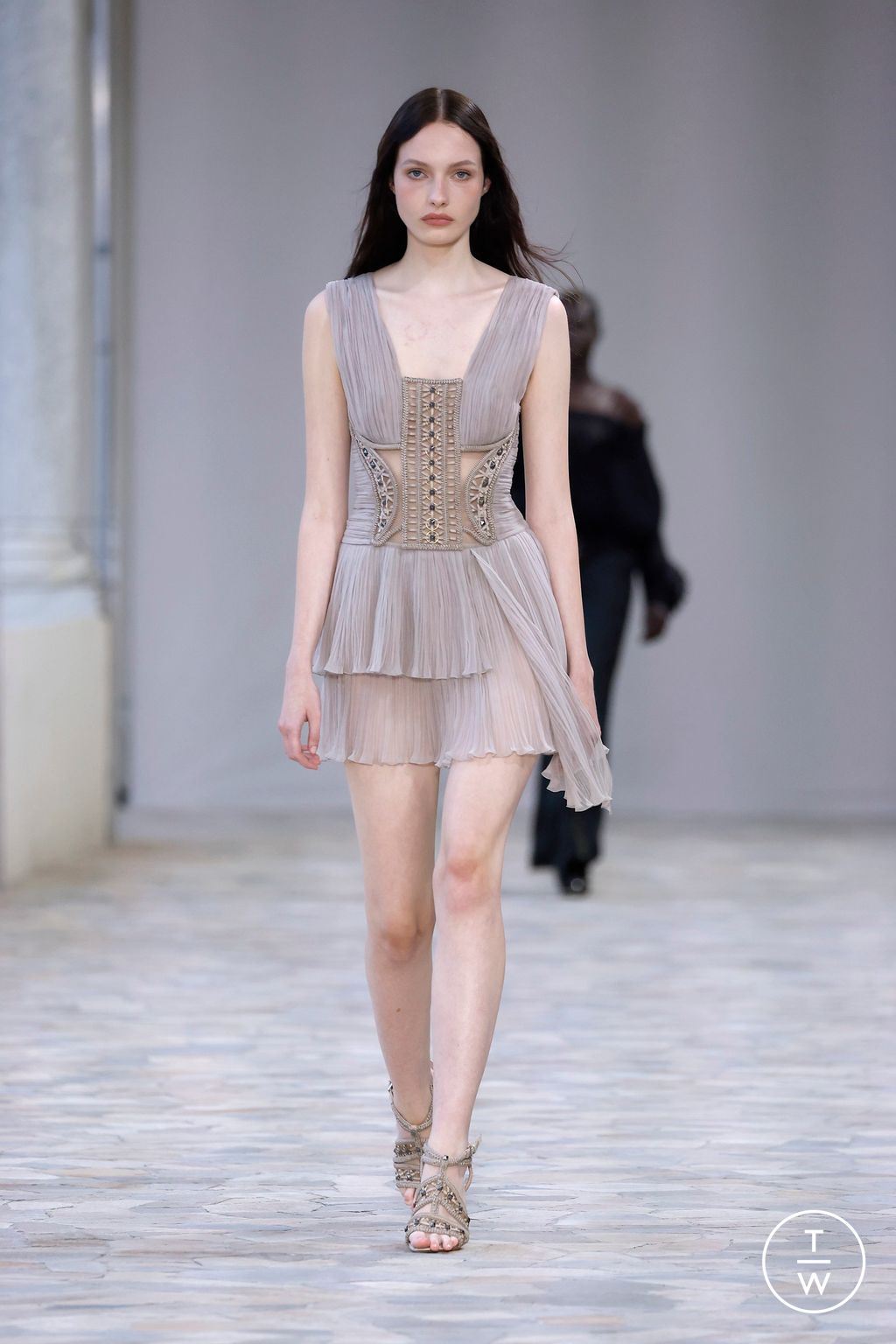 Fashion Week Milan Spring/Summer 2025 look 32 from the Alberta Ferretti collection womenswear