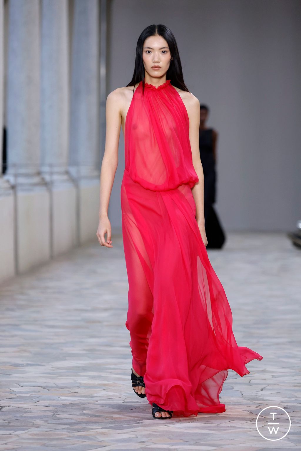 Fashion Week Milan Spring-Summer 2025 look 49 from the Alberta Ferretti collection womenswear