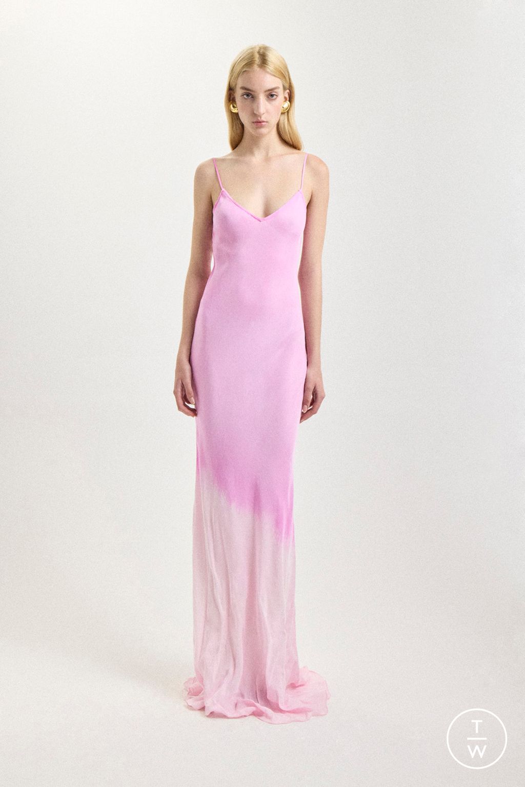 Fashion Week New York Resort 2025 look 24 from the Alejandra Alonso Rojas collection womenswear