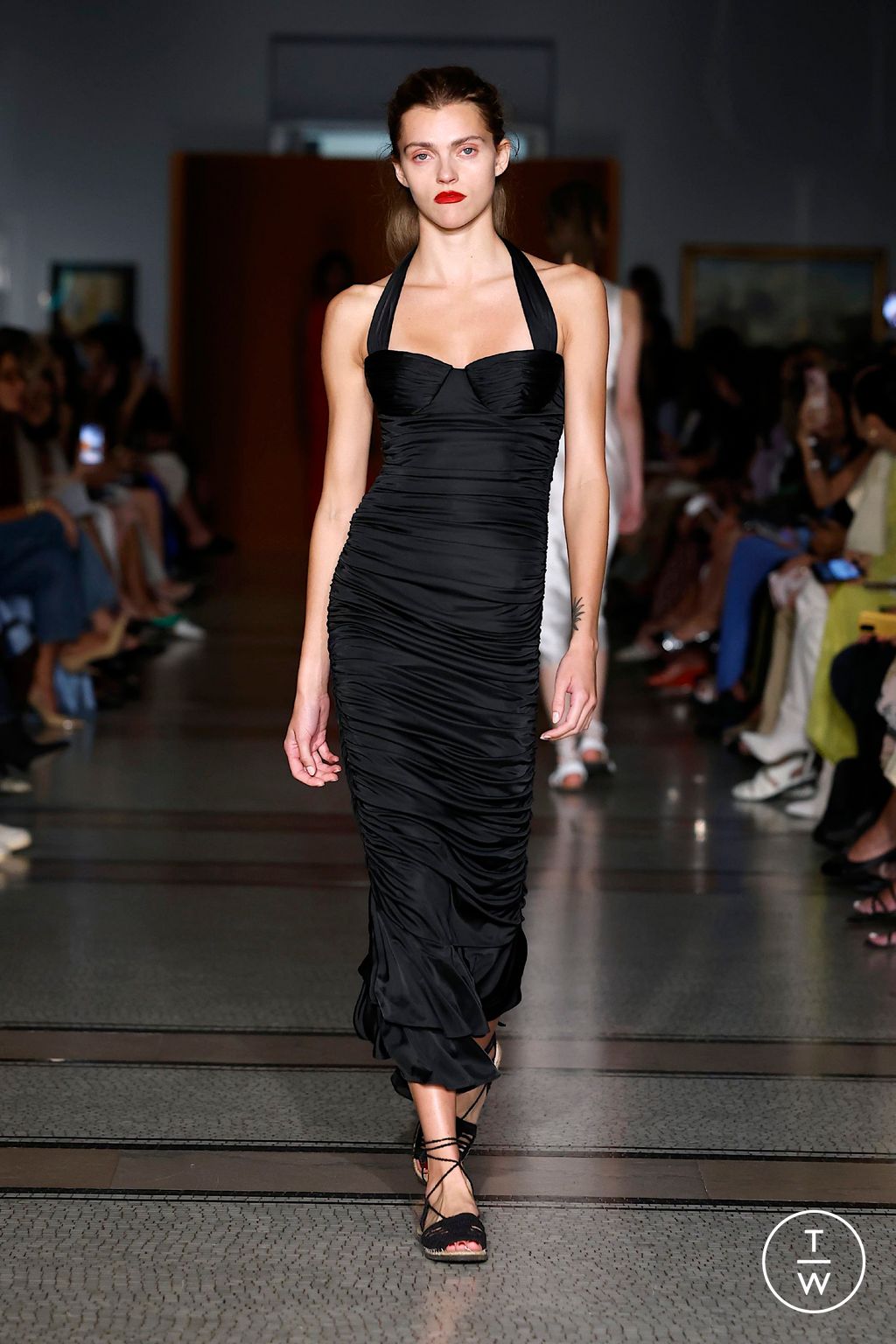Fashion Week New York Spring-Summer 2025 look 30 from the Alejandra Alonso Rojas collection 女装