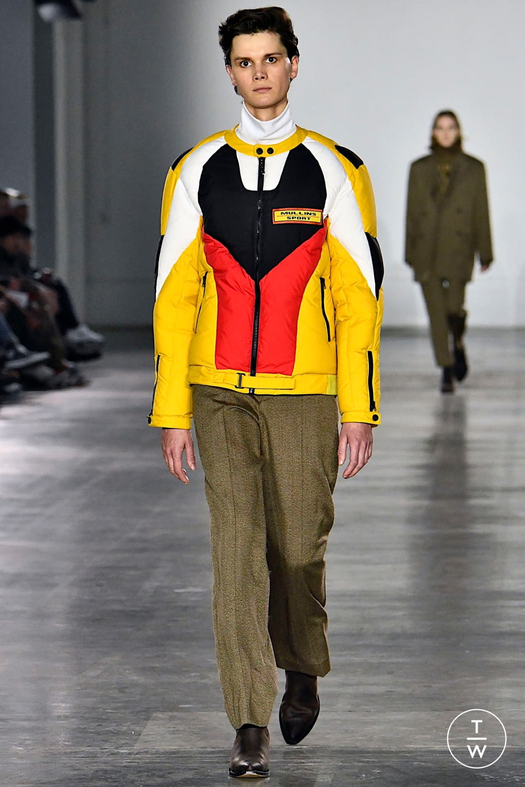 Fashion Week London Fall/Winter 2019 look 7 from the Alex Mullins collection menswear