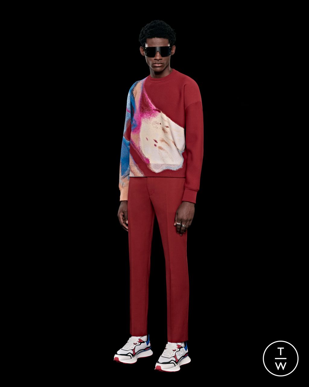 Fashion Week London Pre-Fall 2023 look 19 from the Alexander McQueen collection menswear