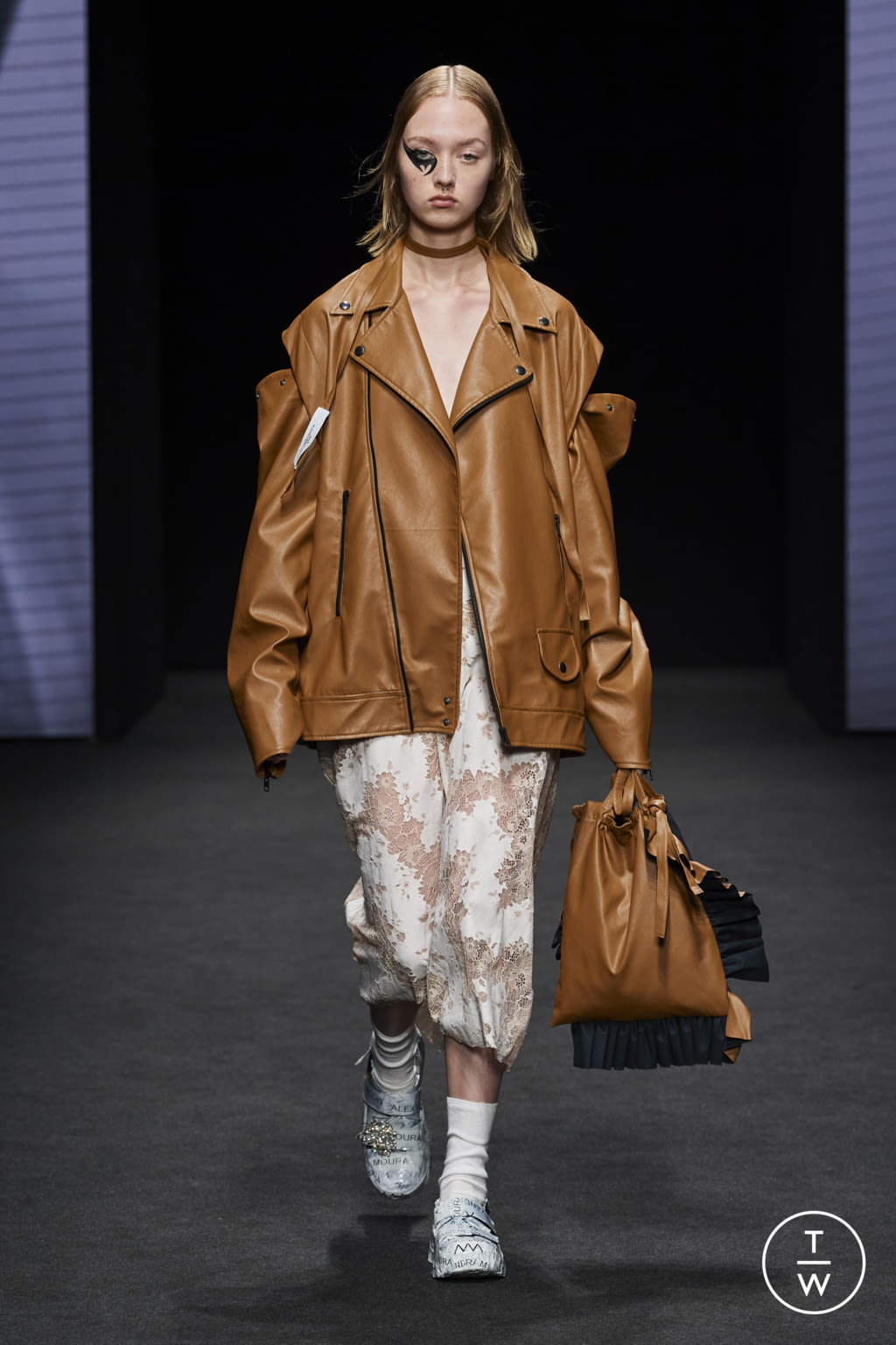 Fashion Week Milan Spring/Summer 2022 look 2 de la collection Alexandra Moura womenswear