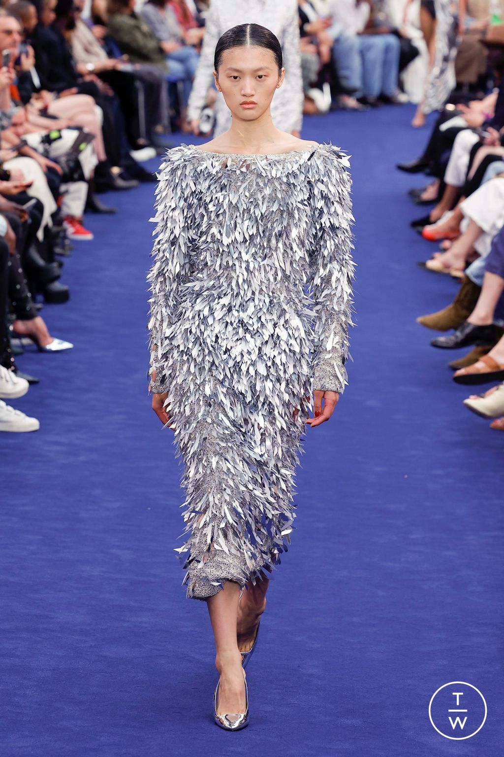 Fashion Week Paris Fall/Winter 2023 look 33 de la collection Alexandre Vauthier couture