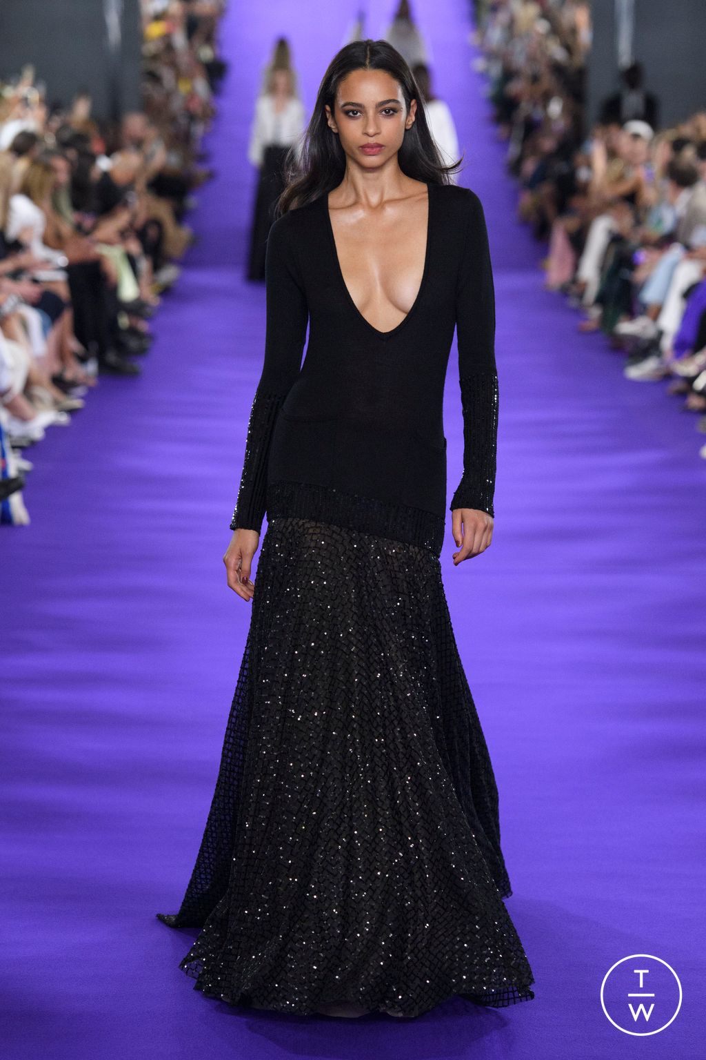 Fashion Week Paris Fall/Winter 2022 look 5 de la collection Alexis Mabille couture